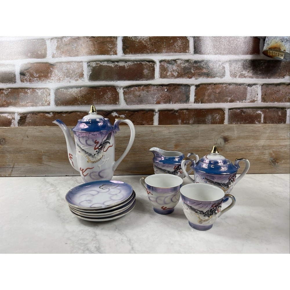 Vintage Ceramic Porcelain Blue & White Gol Embossed Dragon Ware